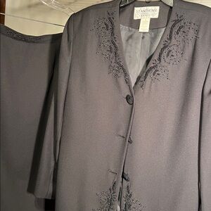 St Anthony evening. Sz16, modestly beaded, & embellished 2 pc suit ,solid black